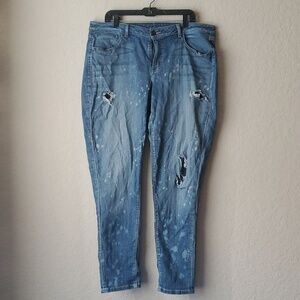 Lane Bryant Boyfriend Distressed ripped Bleach splatter Jeans Size 18